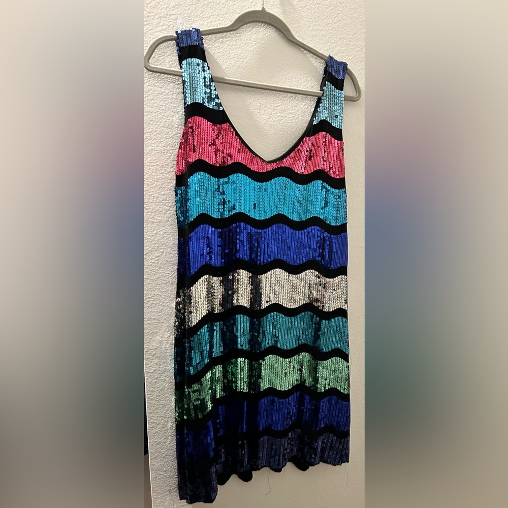 Sequined party dress size XL. Stretchy.